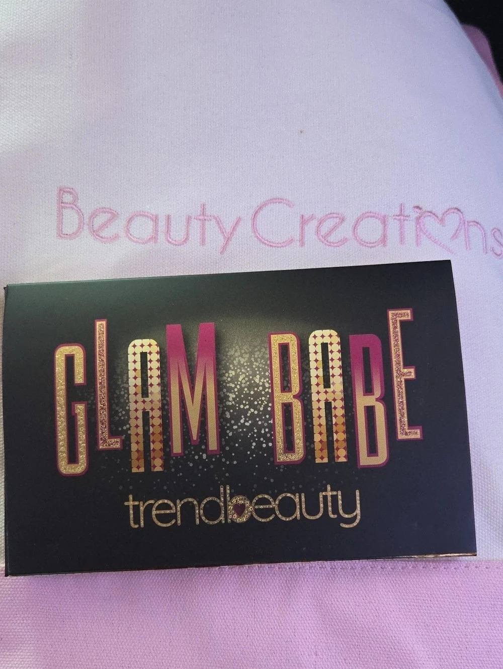 Beauty Creations trendbeauty Glam Babe Eyeshadow Palette in Black & Pink NWT